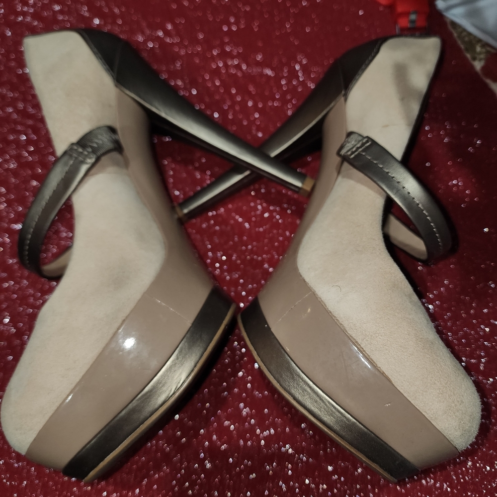 Jessica Simpson Cheetah platform heels